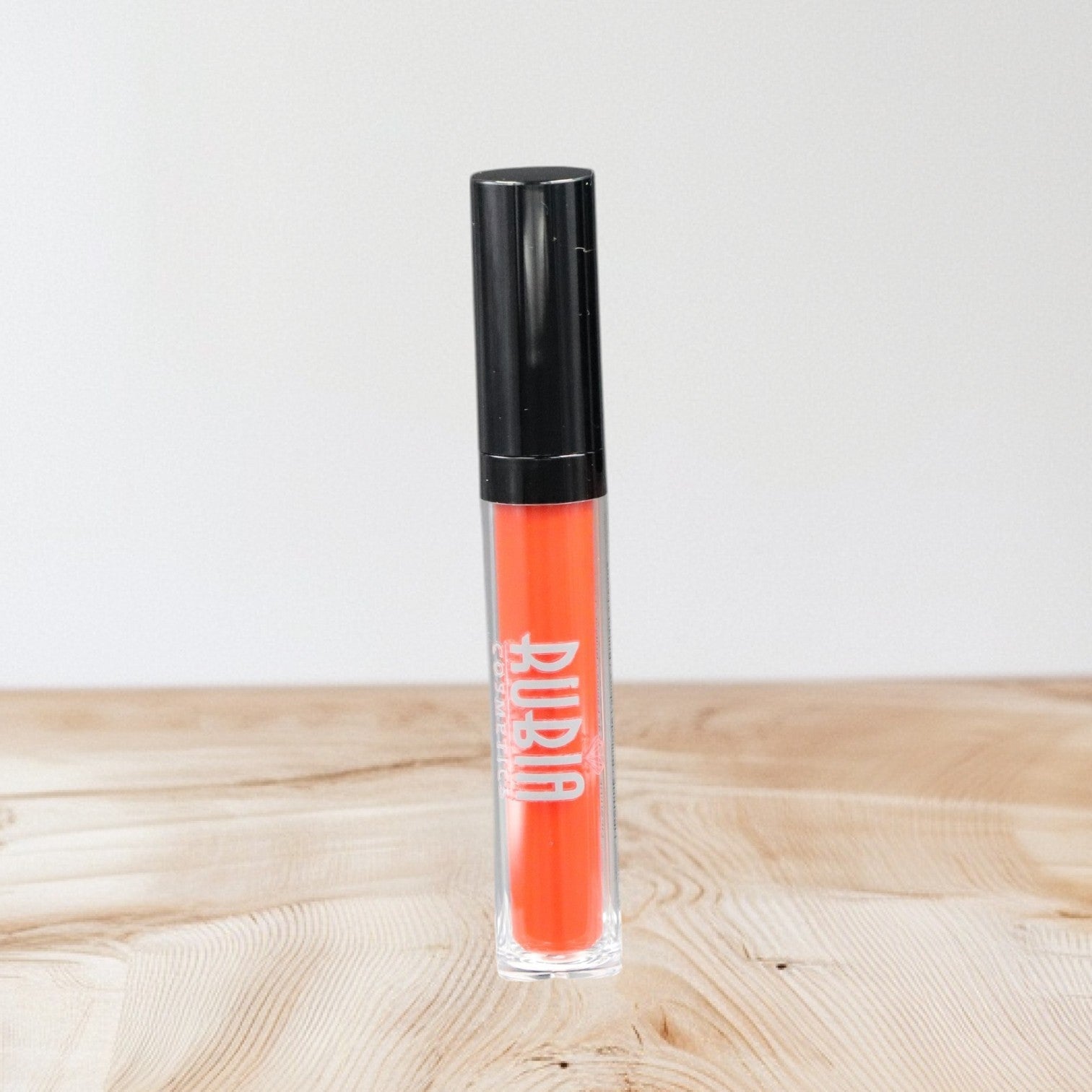 LIPS MAKE UP
