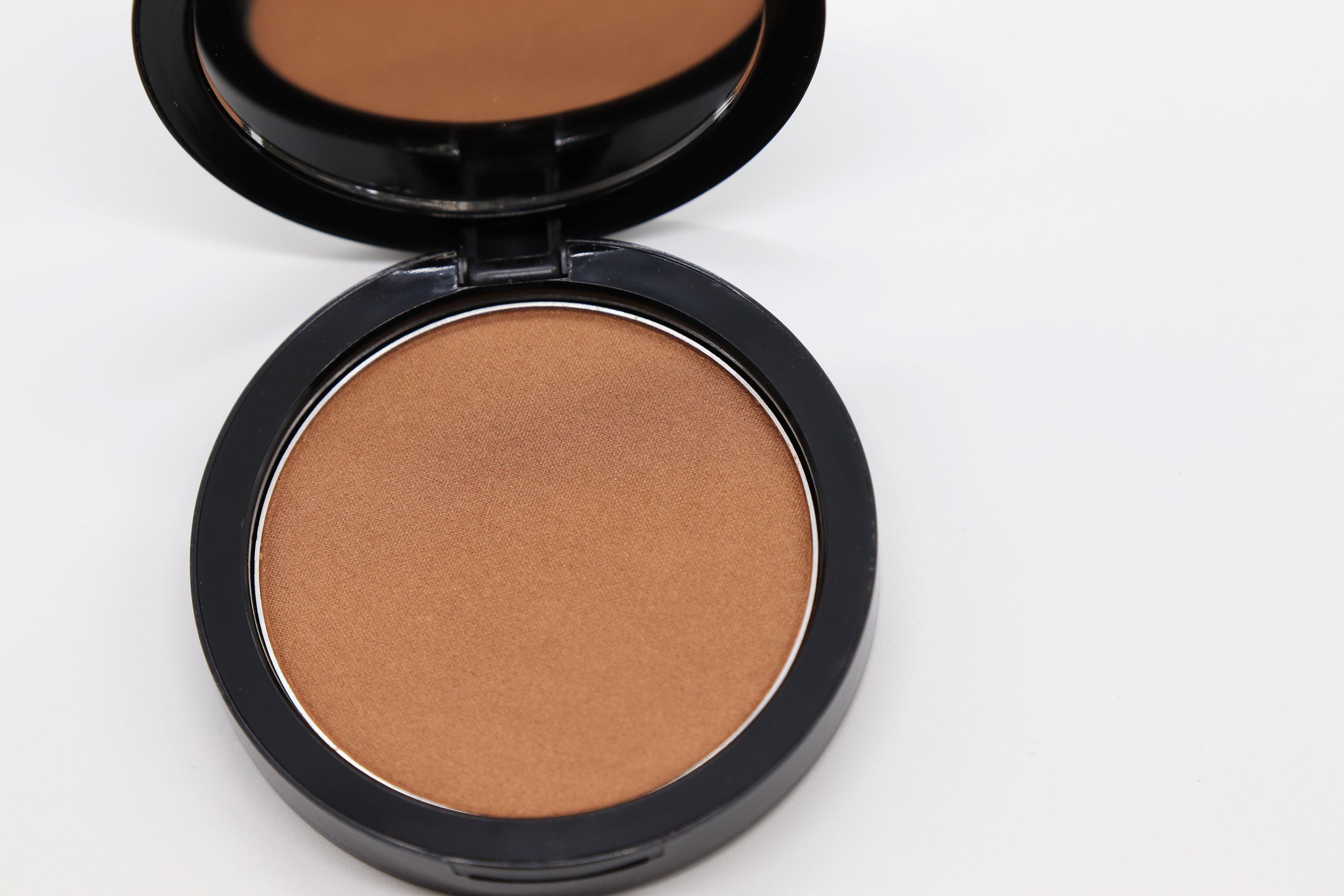 creamy powder