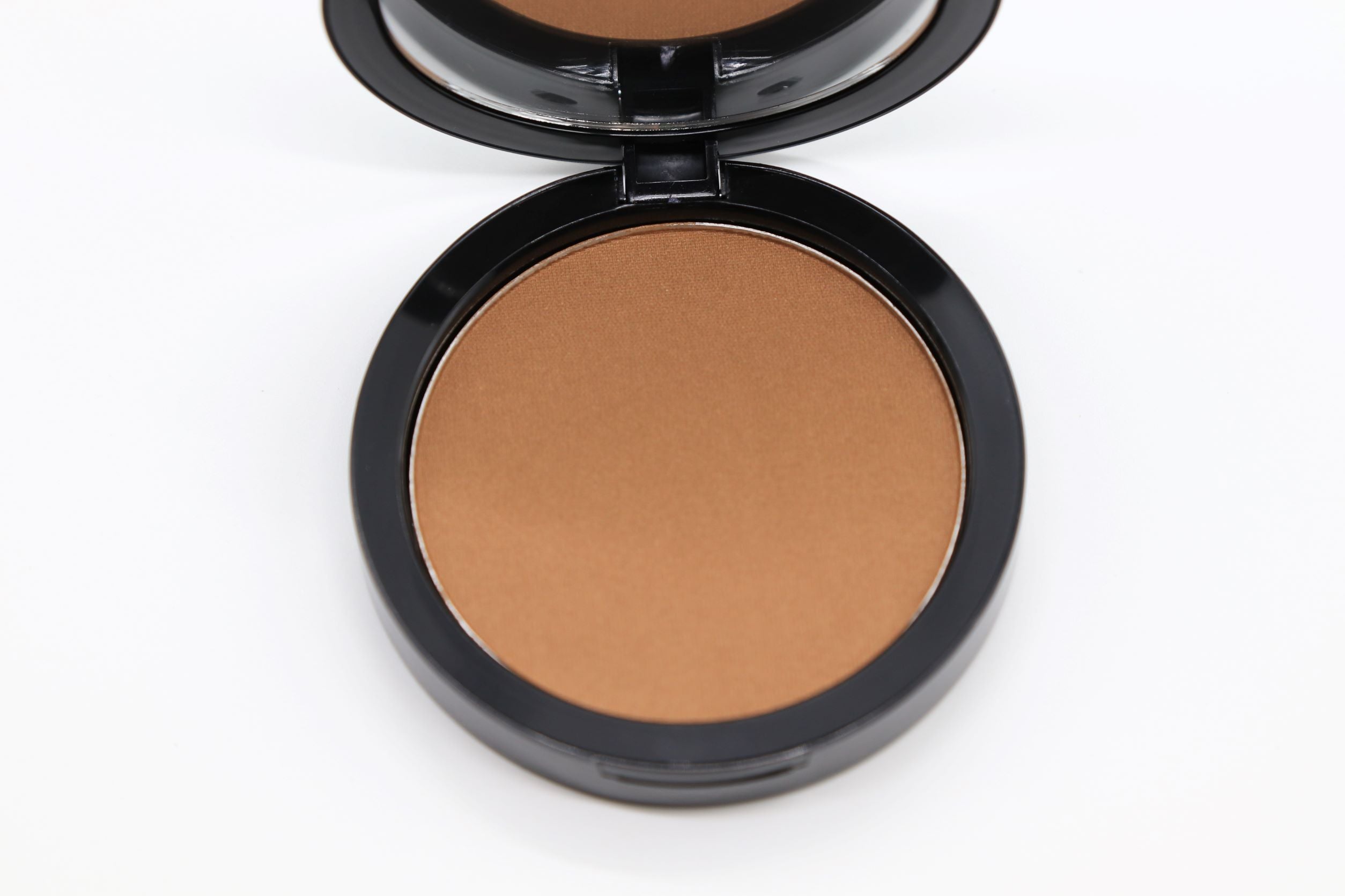 creamy powder